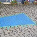 Deváťáci renovovali herní prvky...
